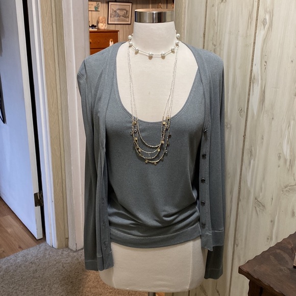 Lida Baday gray cardigan sweater set; size Medium; poly/viscose blend - Picture 6 of 8